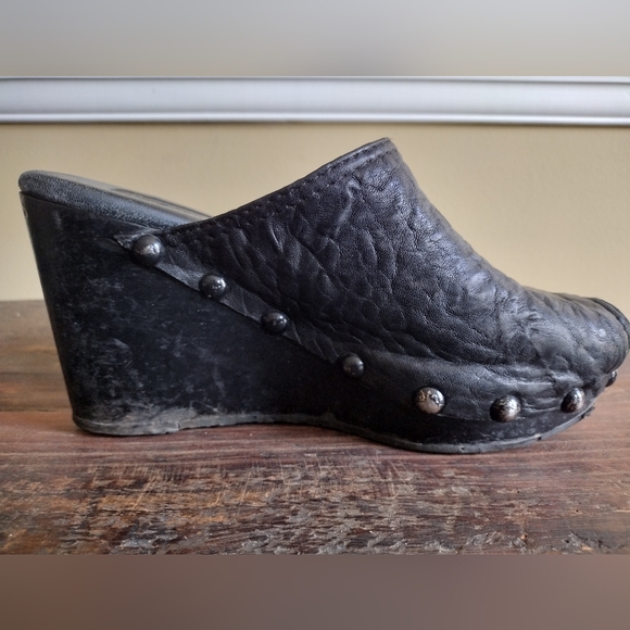 Salpy Black Leather Studded Open Toe Wedge Mules Size 9 - Picture 3 of 11